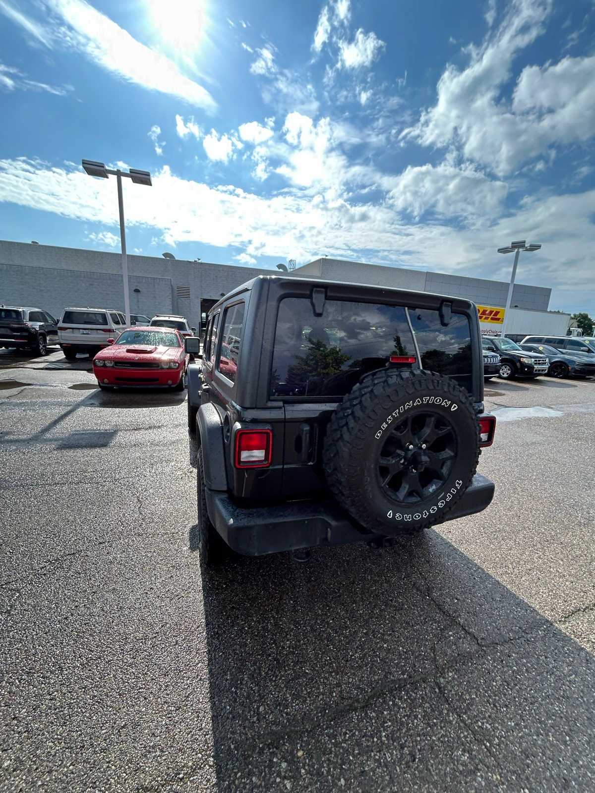 Thumbnail: 2021 Jeep Wrangler - 19