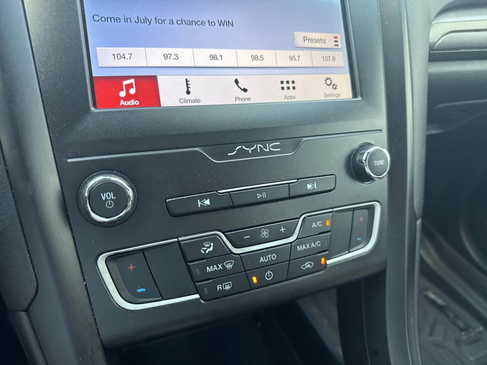 Thumbnail: 2019 Ford Fusion - 34