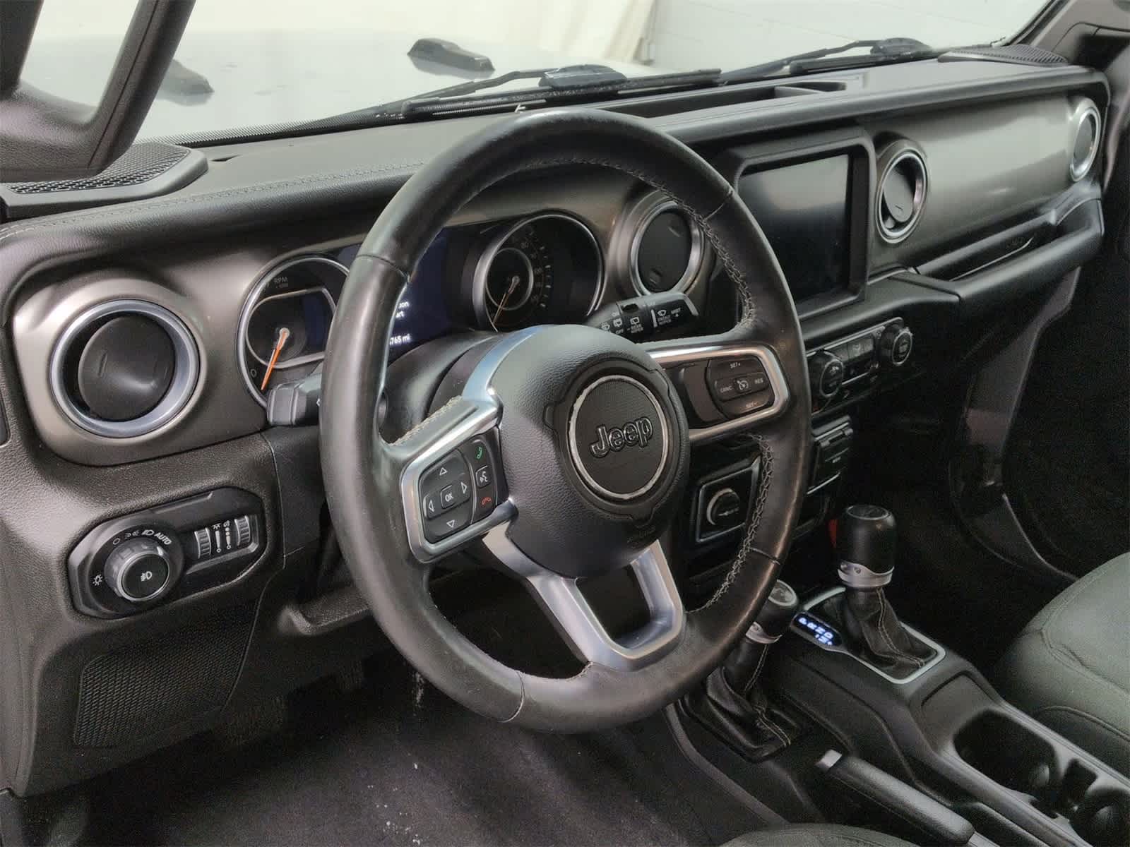 Thumbnail: 2019 Jeep Wrangler - 10