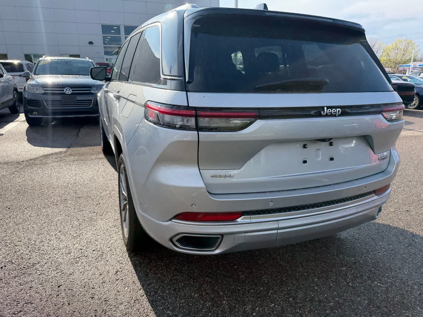 Thumbnail: 2022 Jeep Grand Cherokee - 26