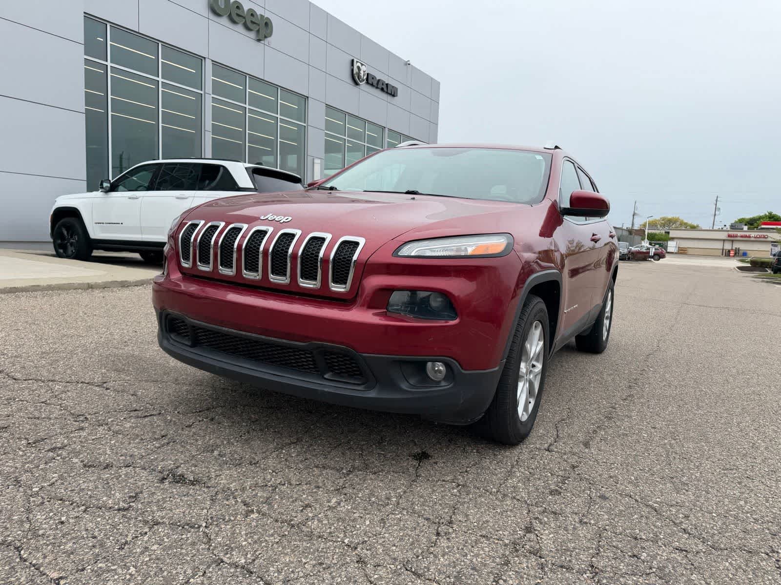 Thumbnail: 2015 Jeep Cherokee - 5