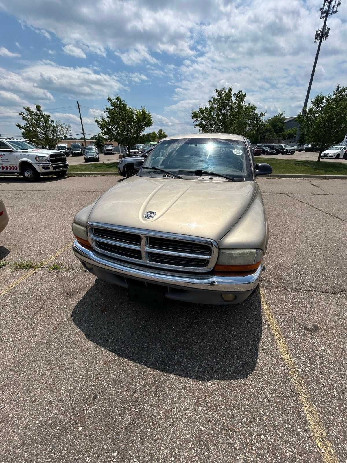 Thumbnail: 2004 Dodge Dakota - 6