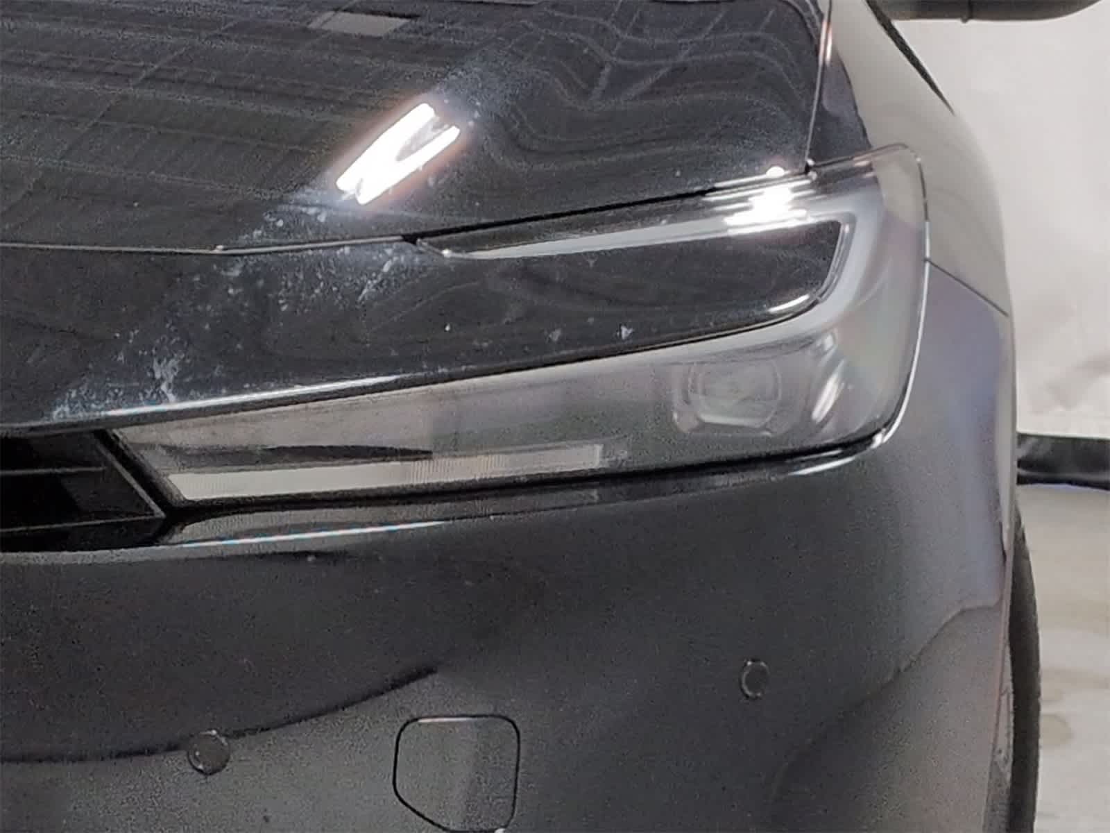 Thumbnail: 2023 Toyota Prius - 11