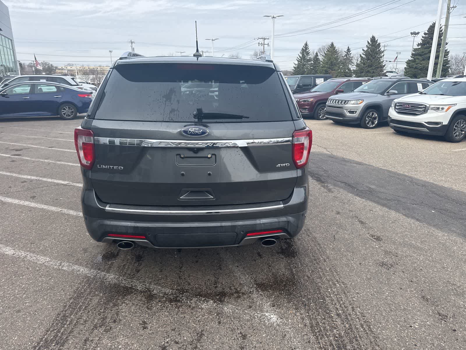 Thumbnail: 2019 Ford Explorer - 17