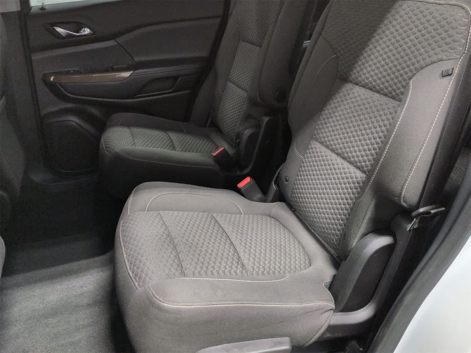 Thumbnail: 2019 GMC Acadia - 19