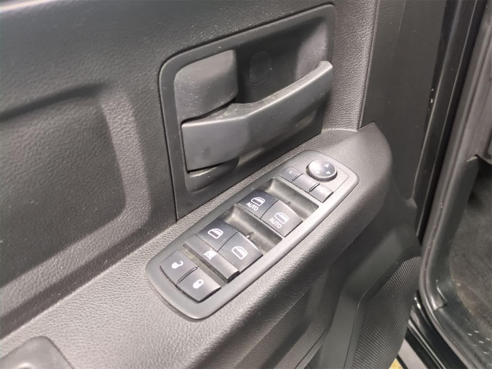 Thumbnail: 2017 RAM 3500 - 17