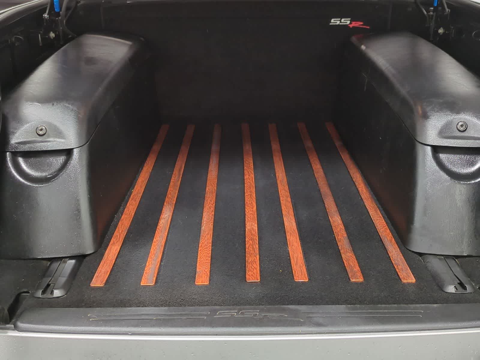 Thumbnail: 2005 Chevrolet SSR - 28