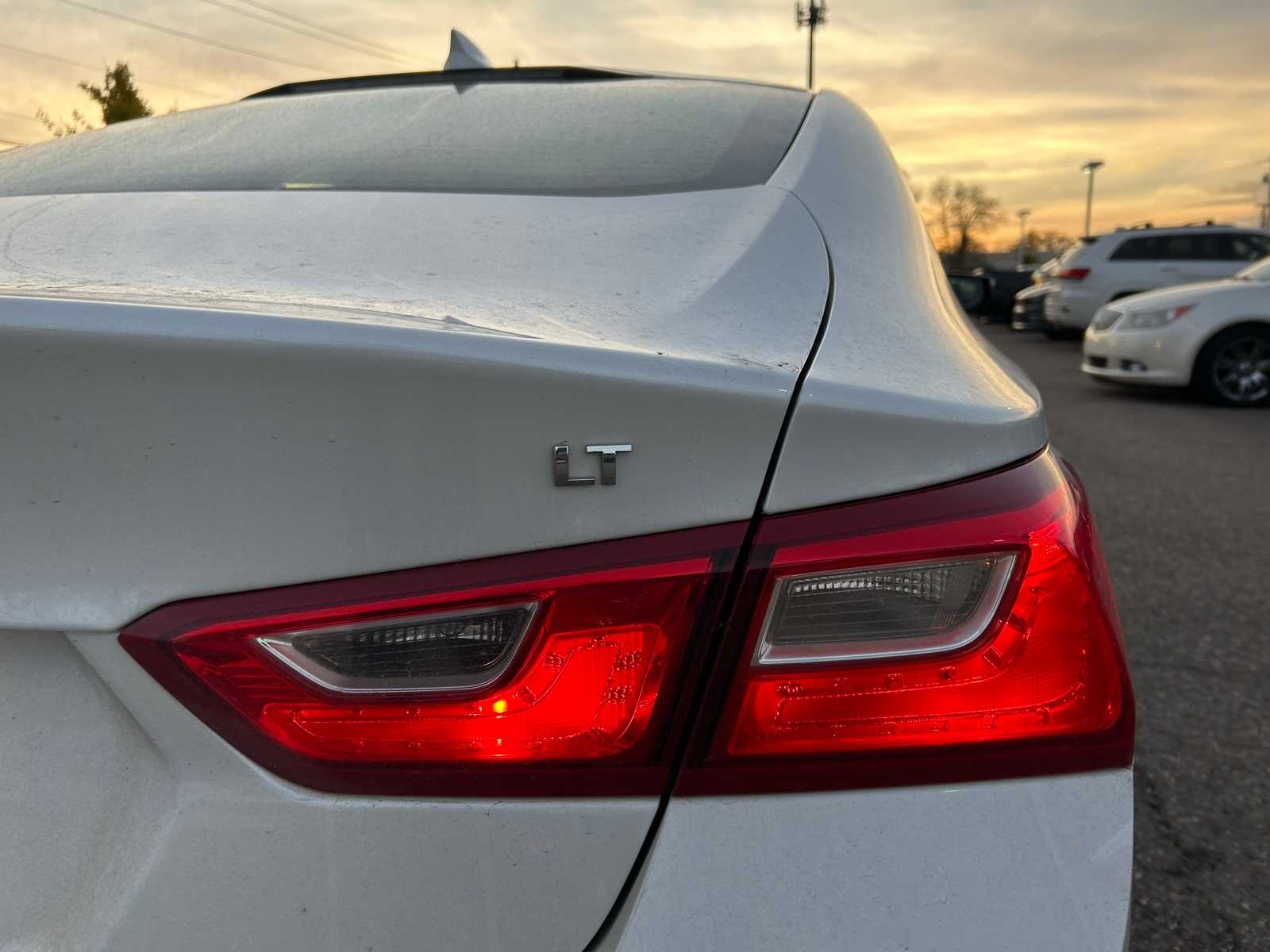 Thumbnail: 2016 Chevrolet Malibu - 28