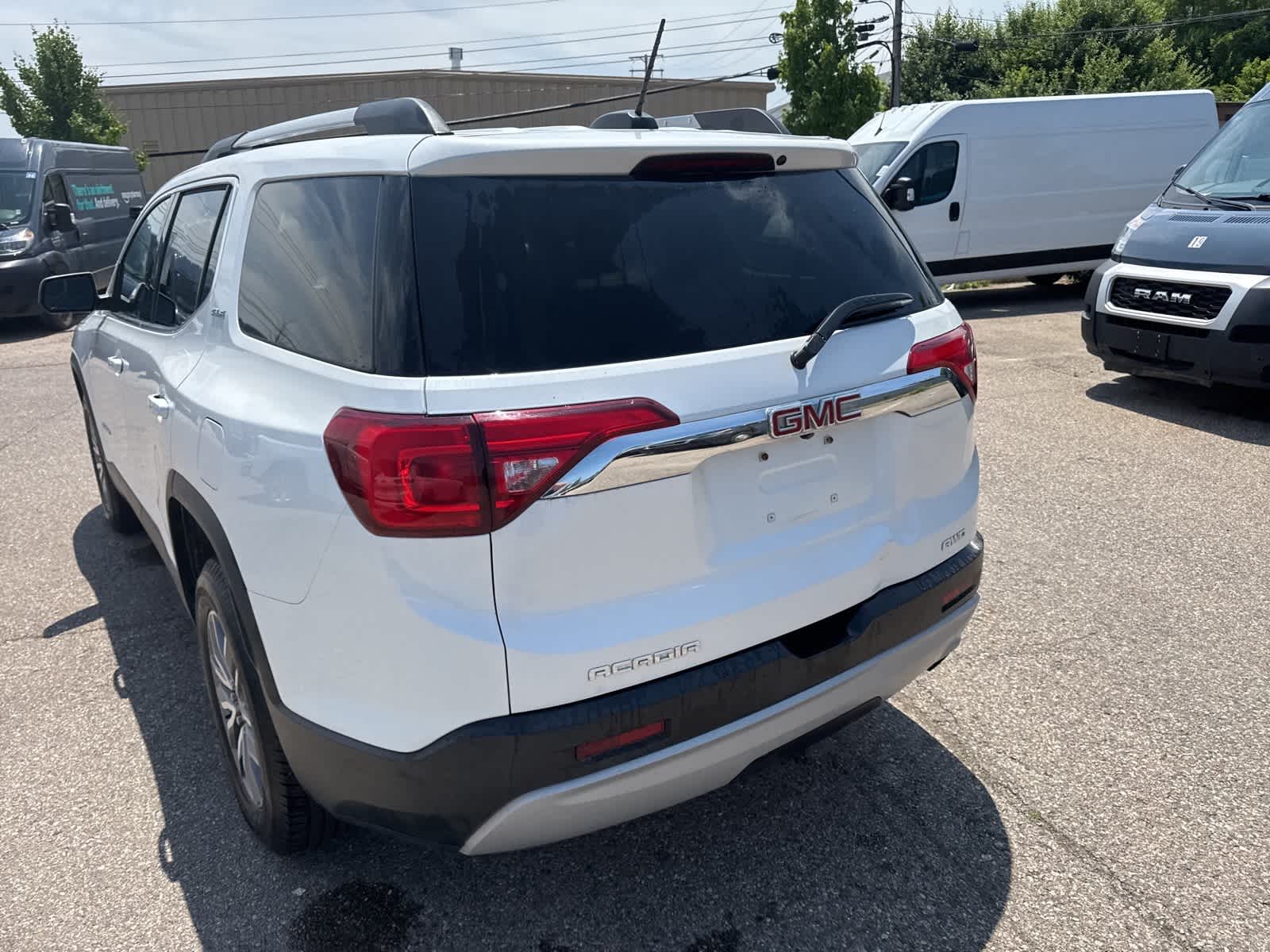2019 GMC Acadia SLE 18
