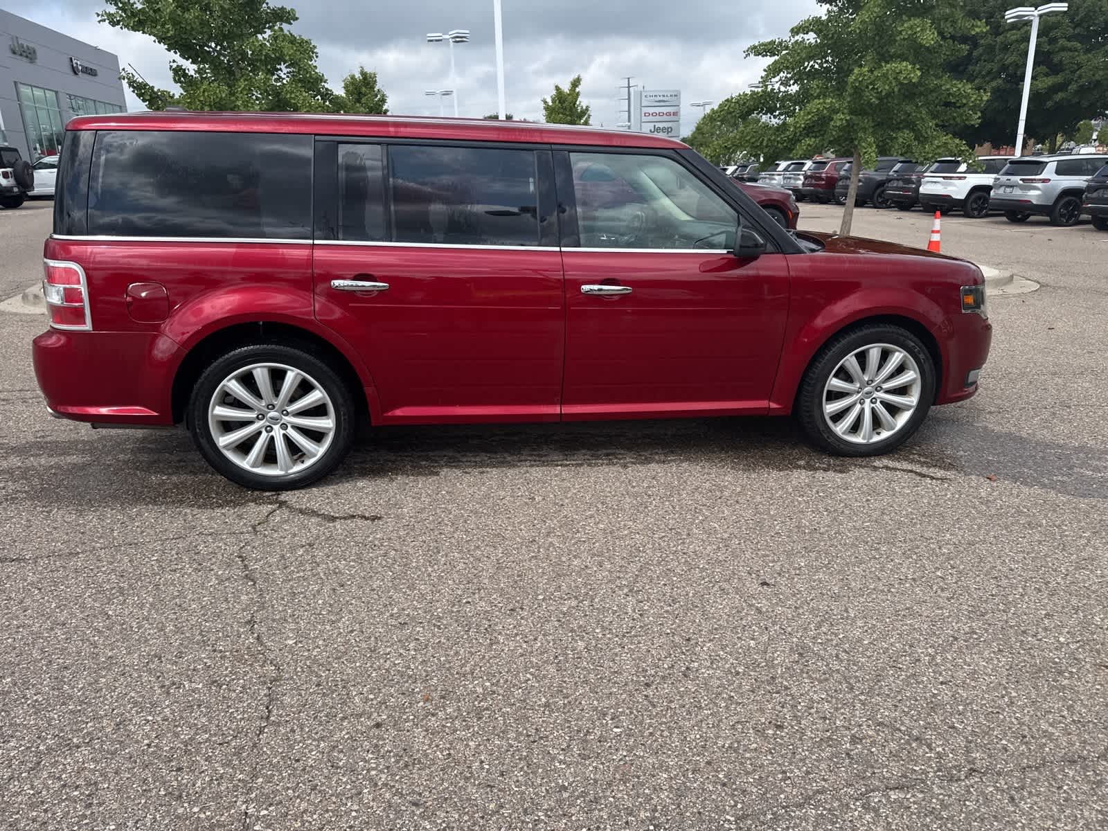 Thumbnail: 2019 Ford Flex - 13