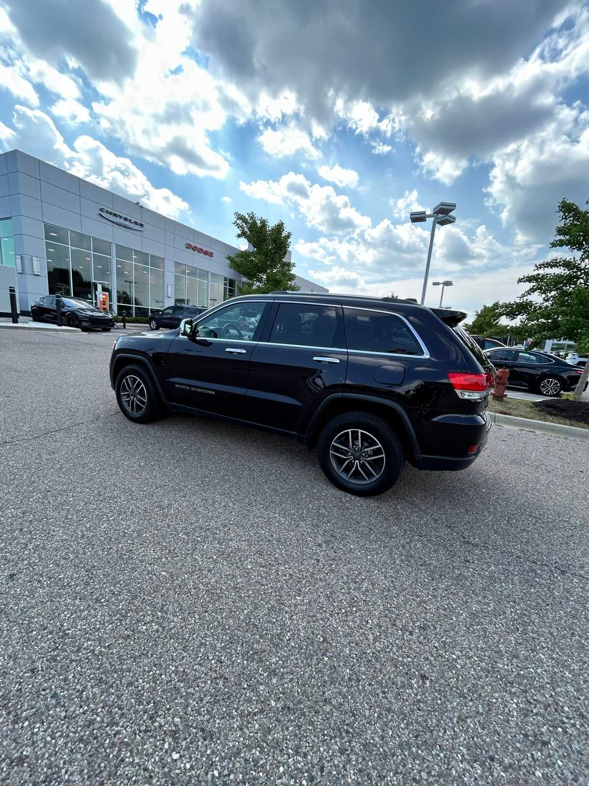 Thumbnail: 2019 Jeep Grand Cherokee - 27