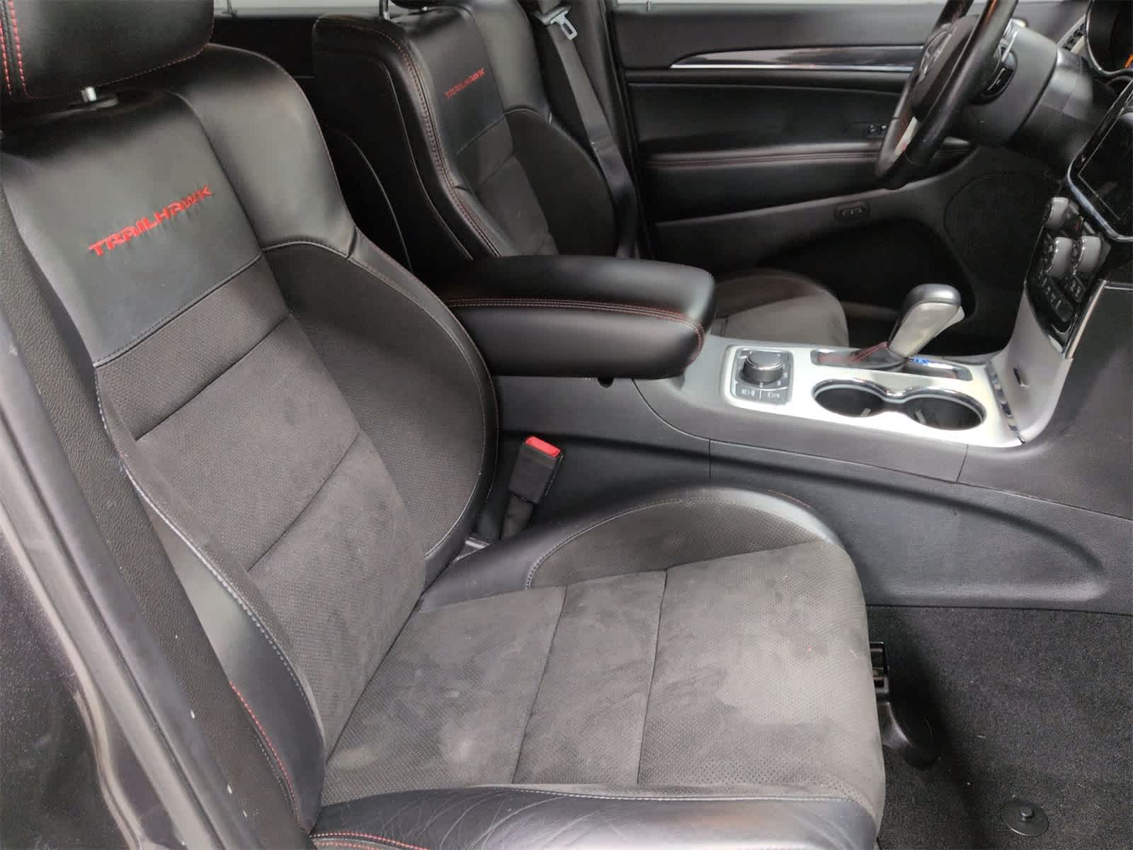 Thumbnail: 2019 Jeep Grand Cherokee - 22