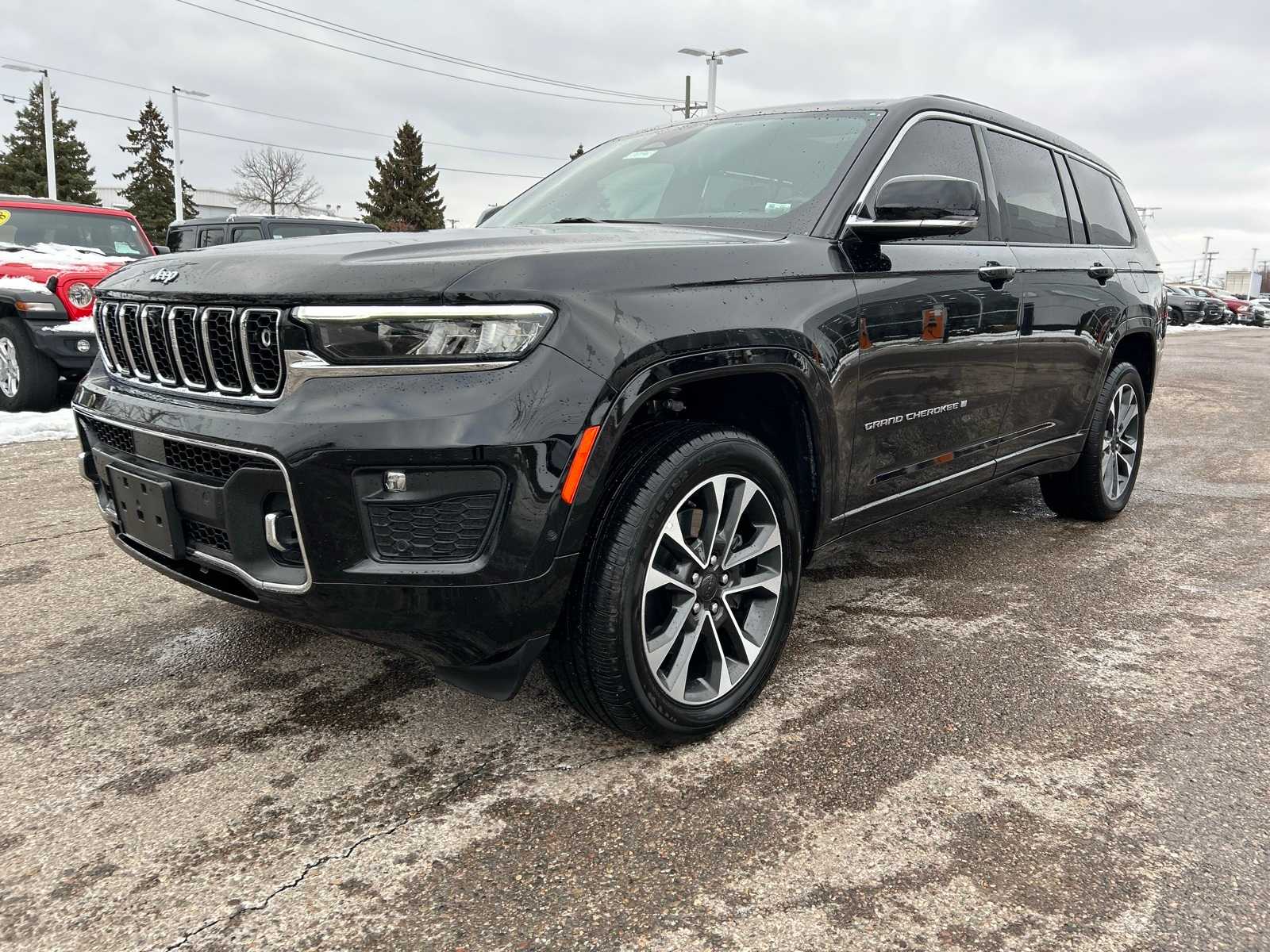 Thumbnail: 2023 Jeep Grand Cherokee L - 1