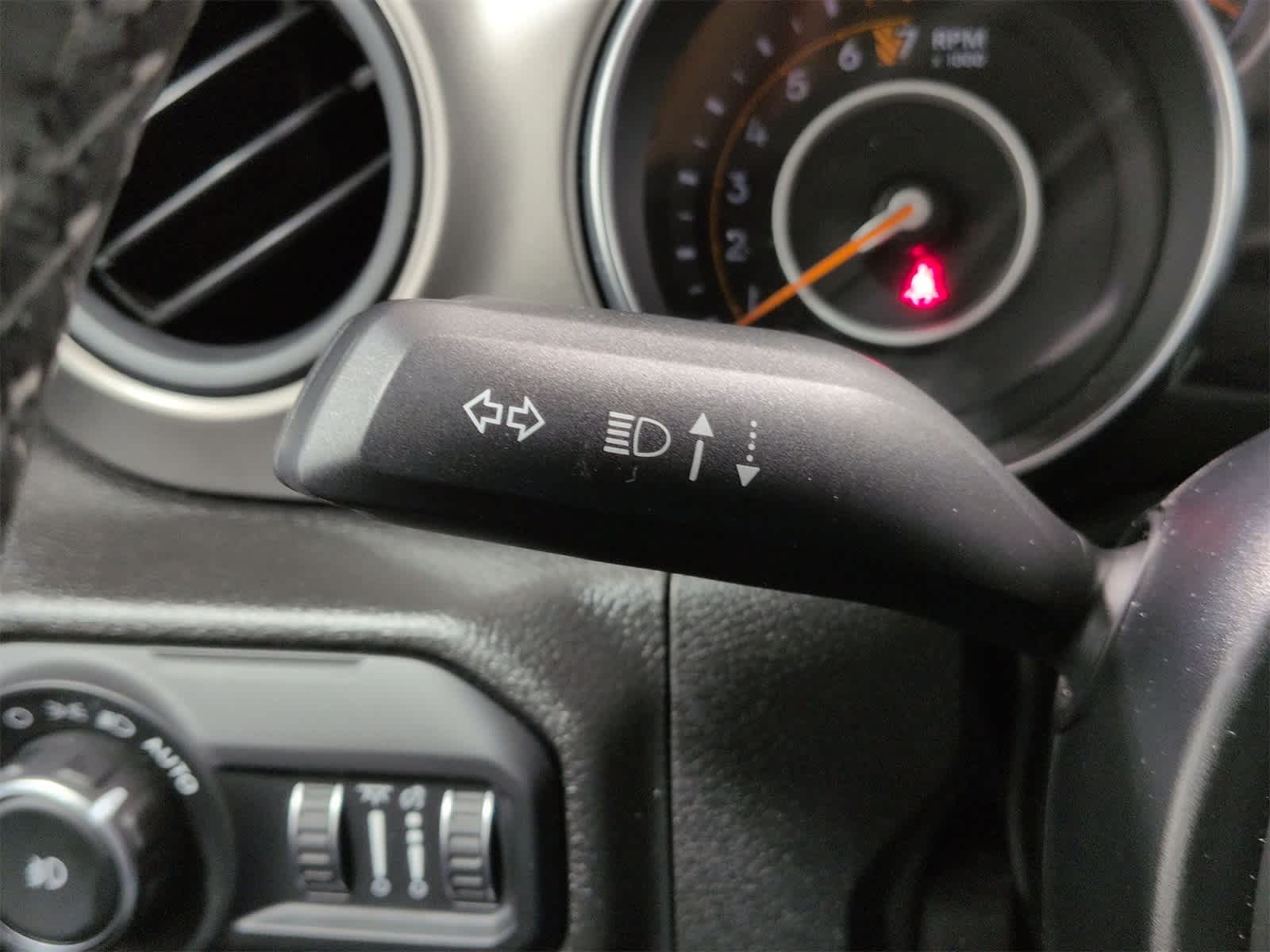 Thumbnail: 2022 Jeep Wrangler - 26