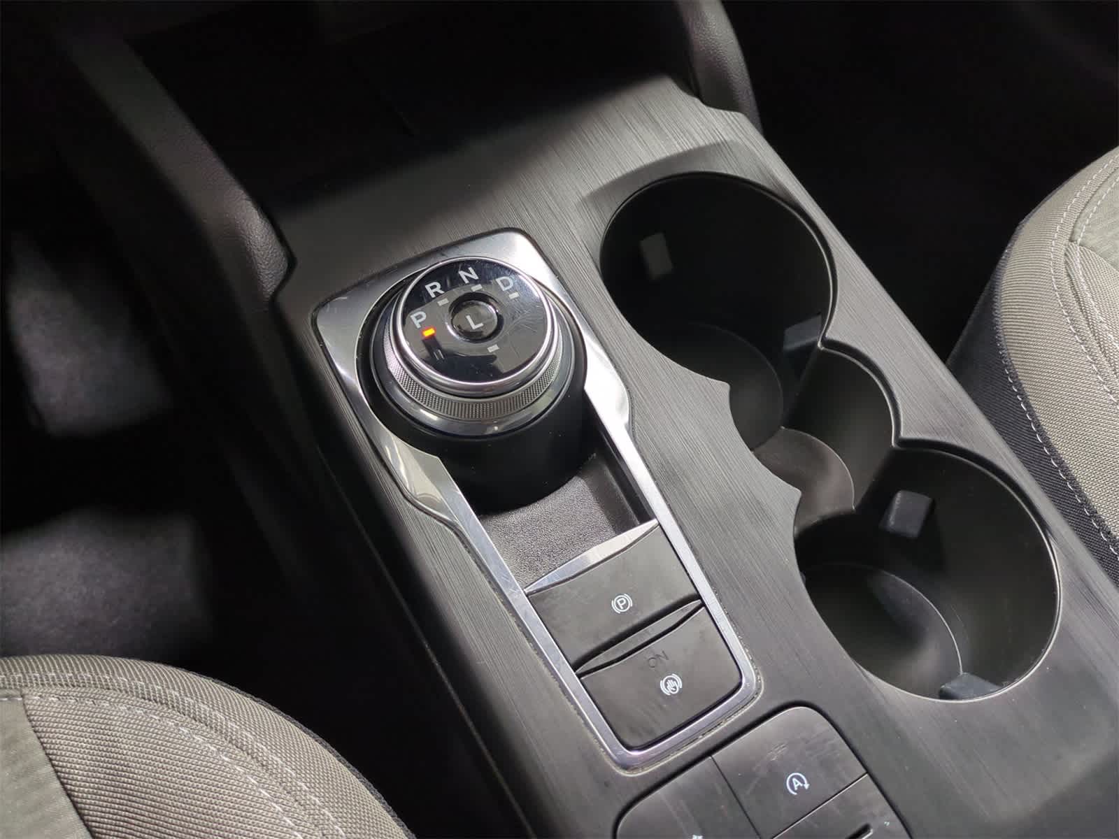 Thumbnail: 2020 Ford Escape - 31