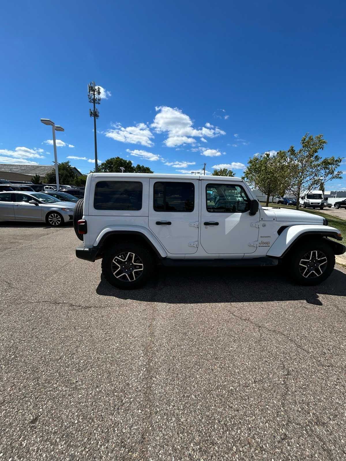 Thumbnail: 2024 Jeep Wrangler - 15