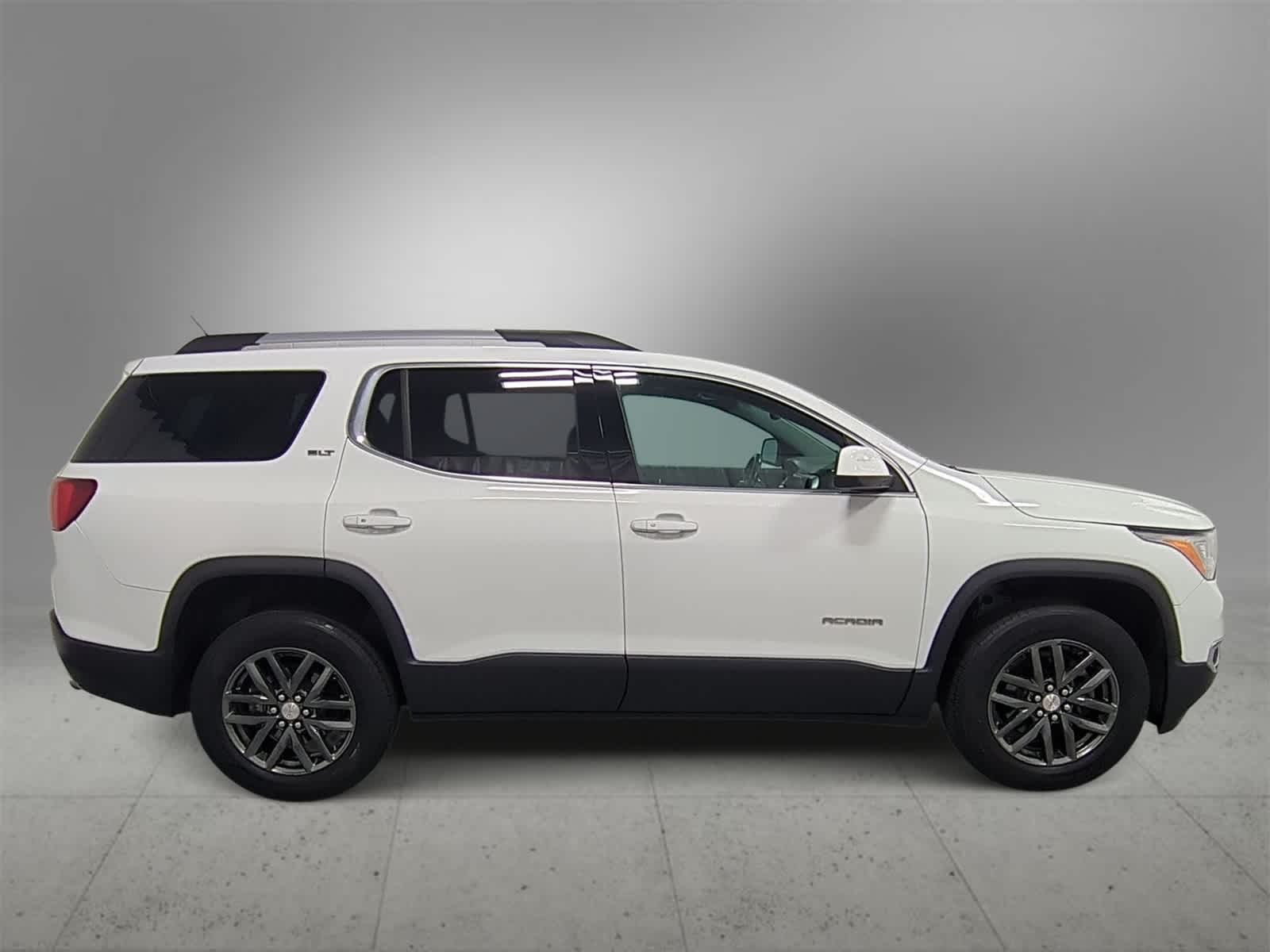 Thumbnail: 2019 GMC Acadia - 9