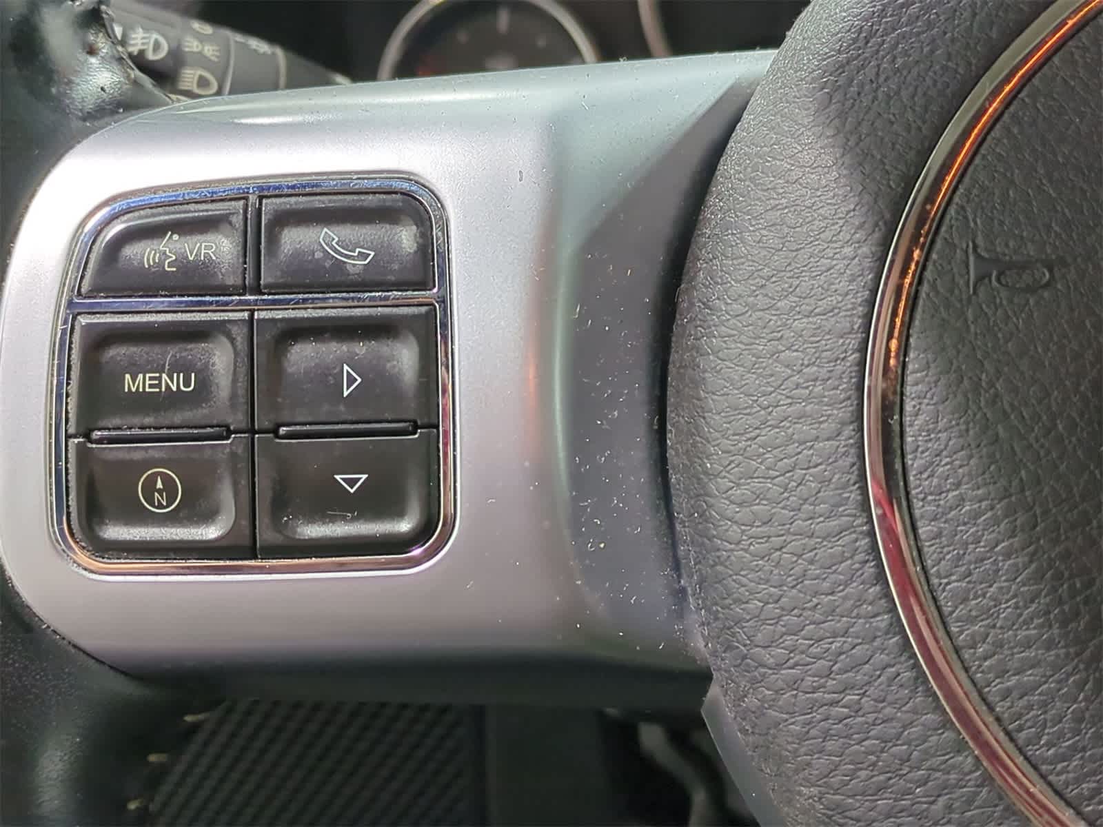 Thumbnail: 2018 Jeep Wrangler - 23