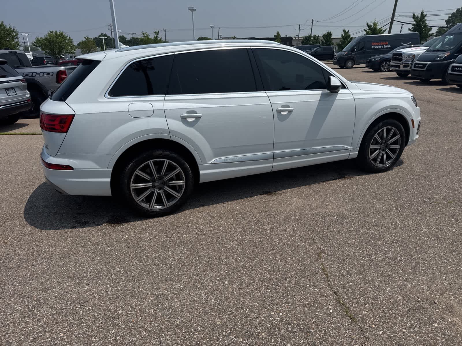 Thumbnail: 2018 Audi Q7 - 14