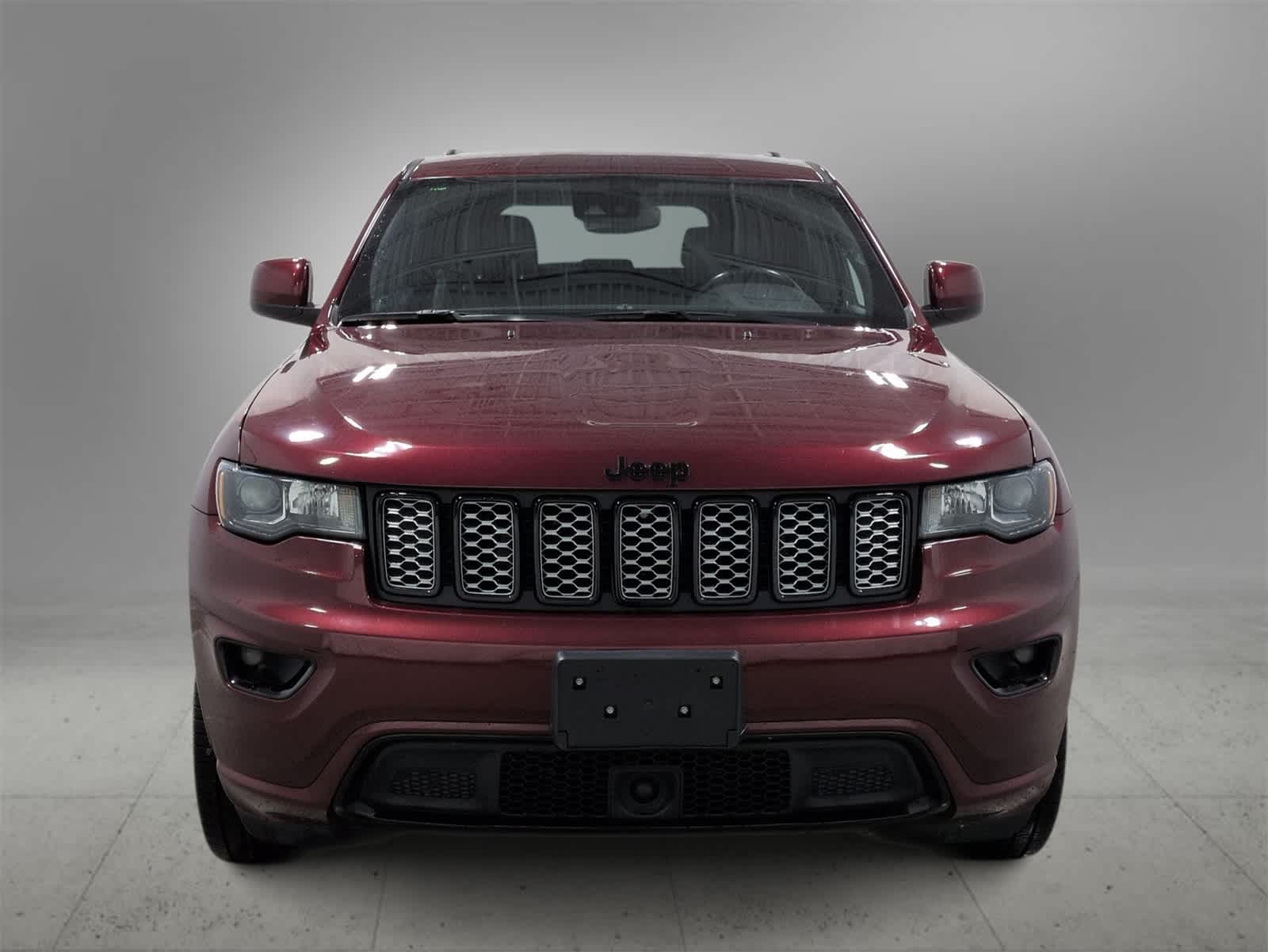 Thumbnail: 2021 Jeep Grand Cherokee - 3