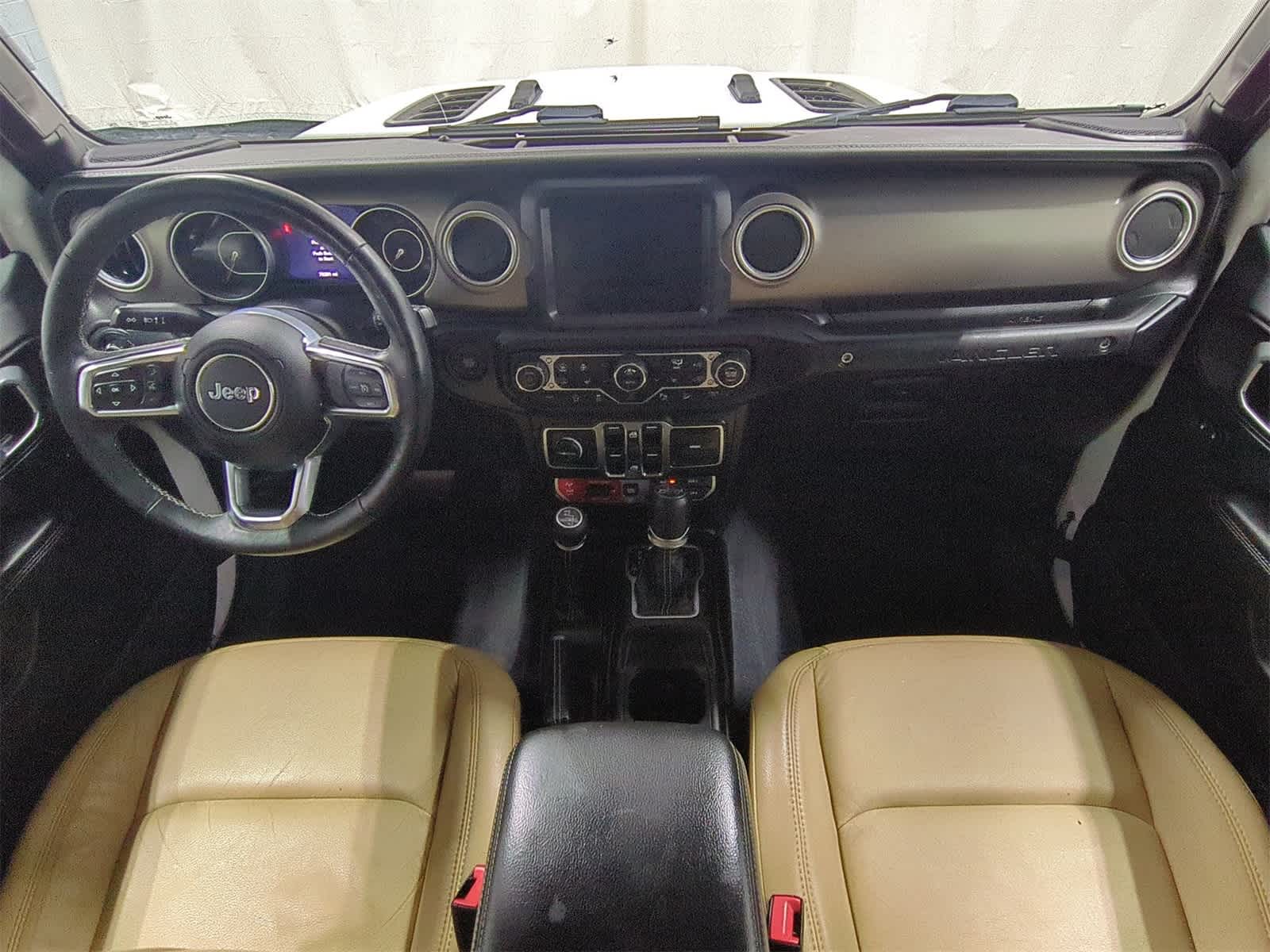 Thumbnail: 2018 Jeep Wrangler - 15