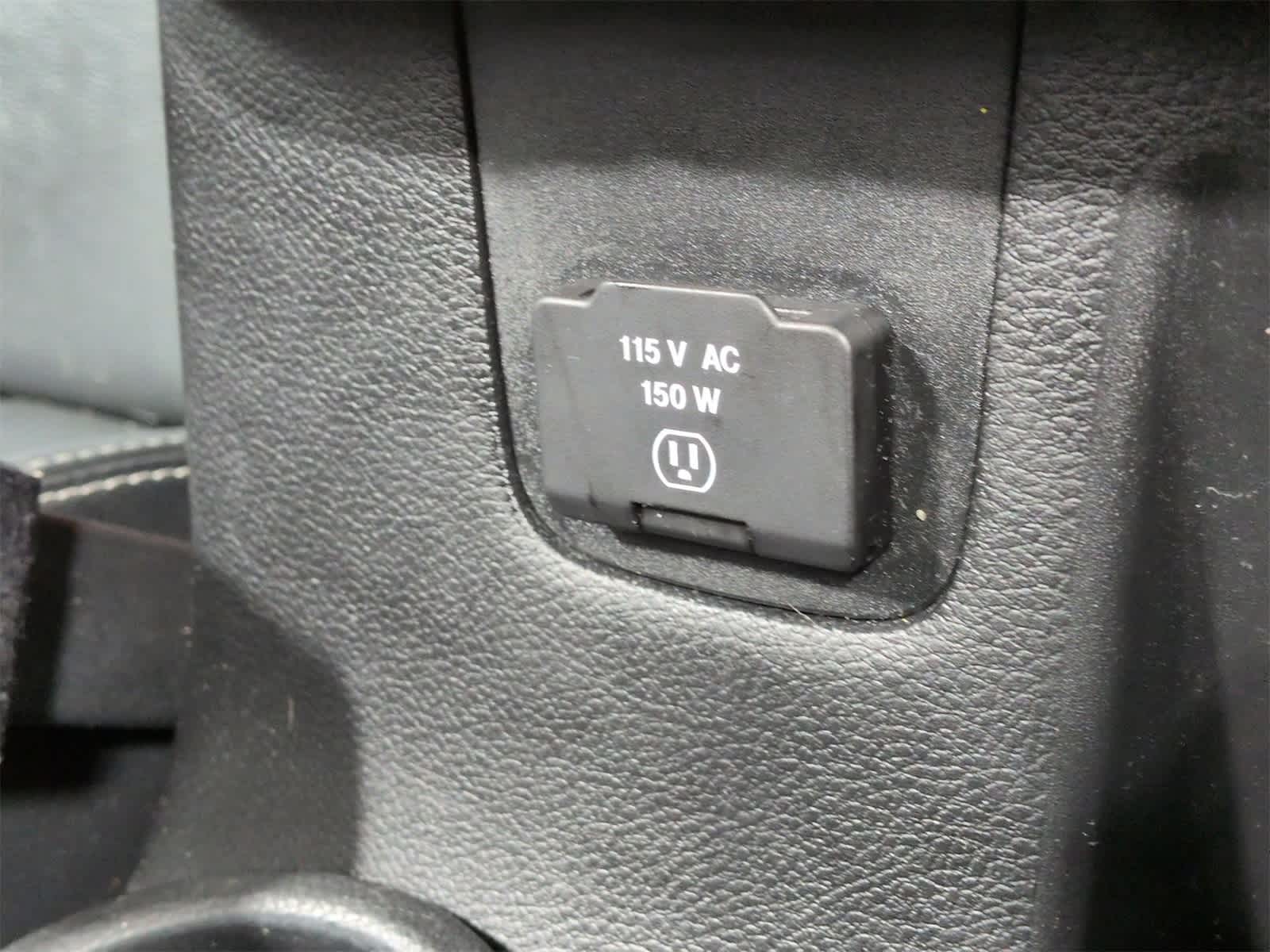 Thumbnail: 2017 Jeep Wrangler - 30