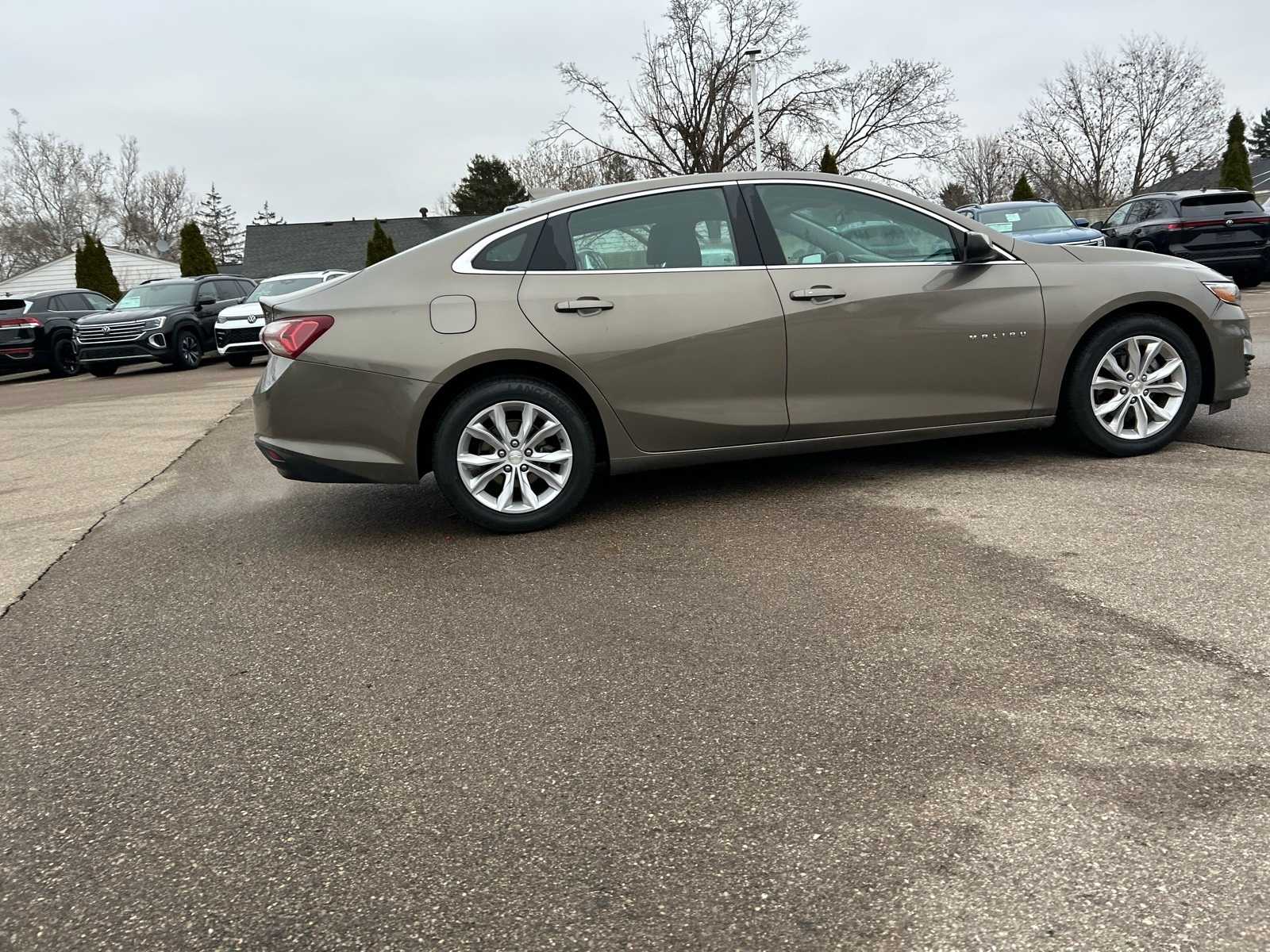 Thumbnail: 2020 Chevrolet Malibu - 15