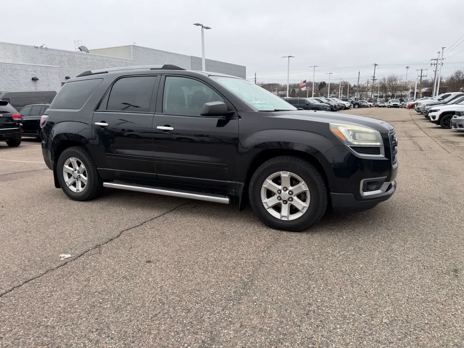 Thumbnail: 2016 GMC Acadia - 13
