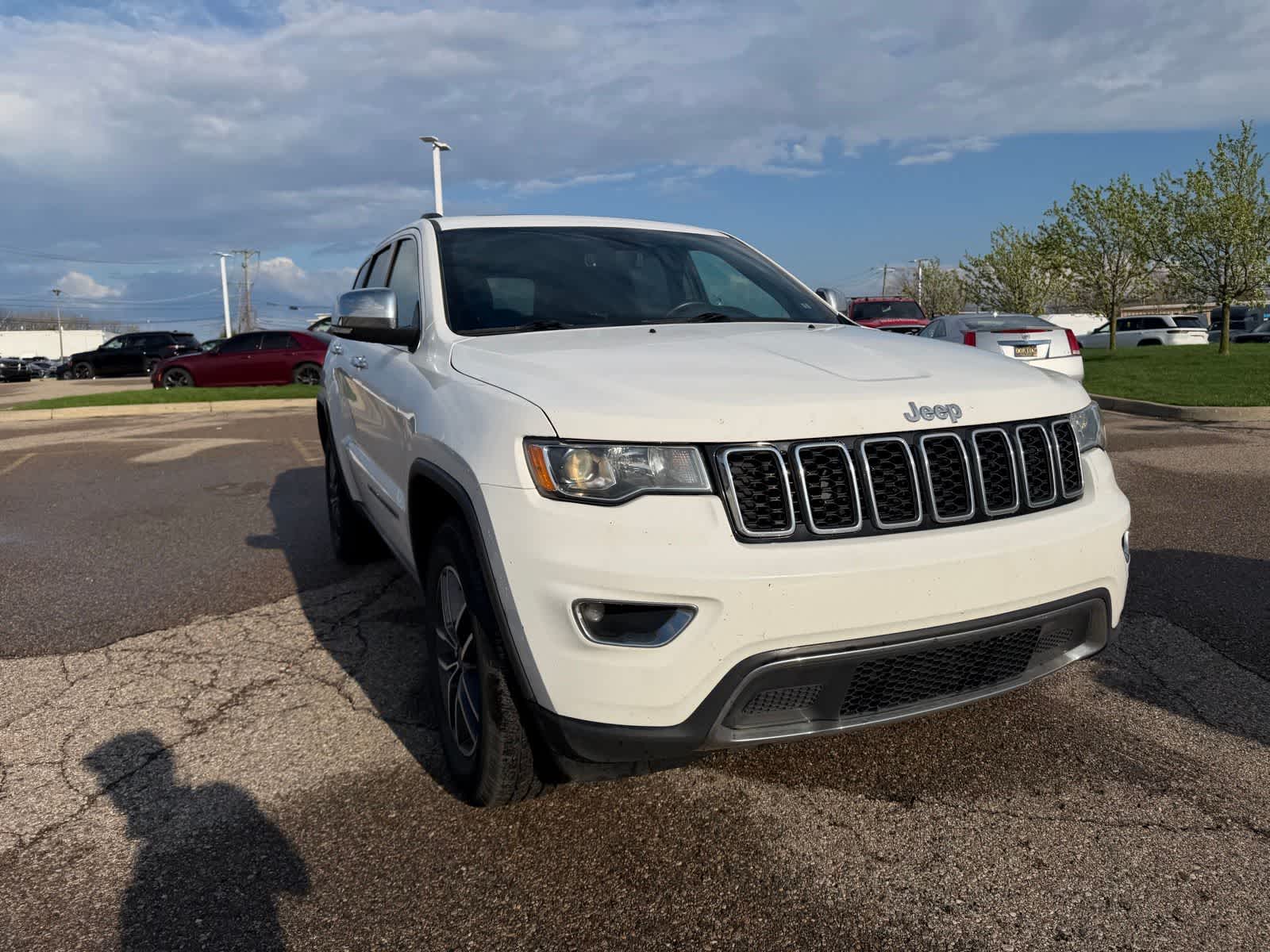 Thumbnail: 2021 Jeep Grand Cherokee - 10