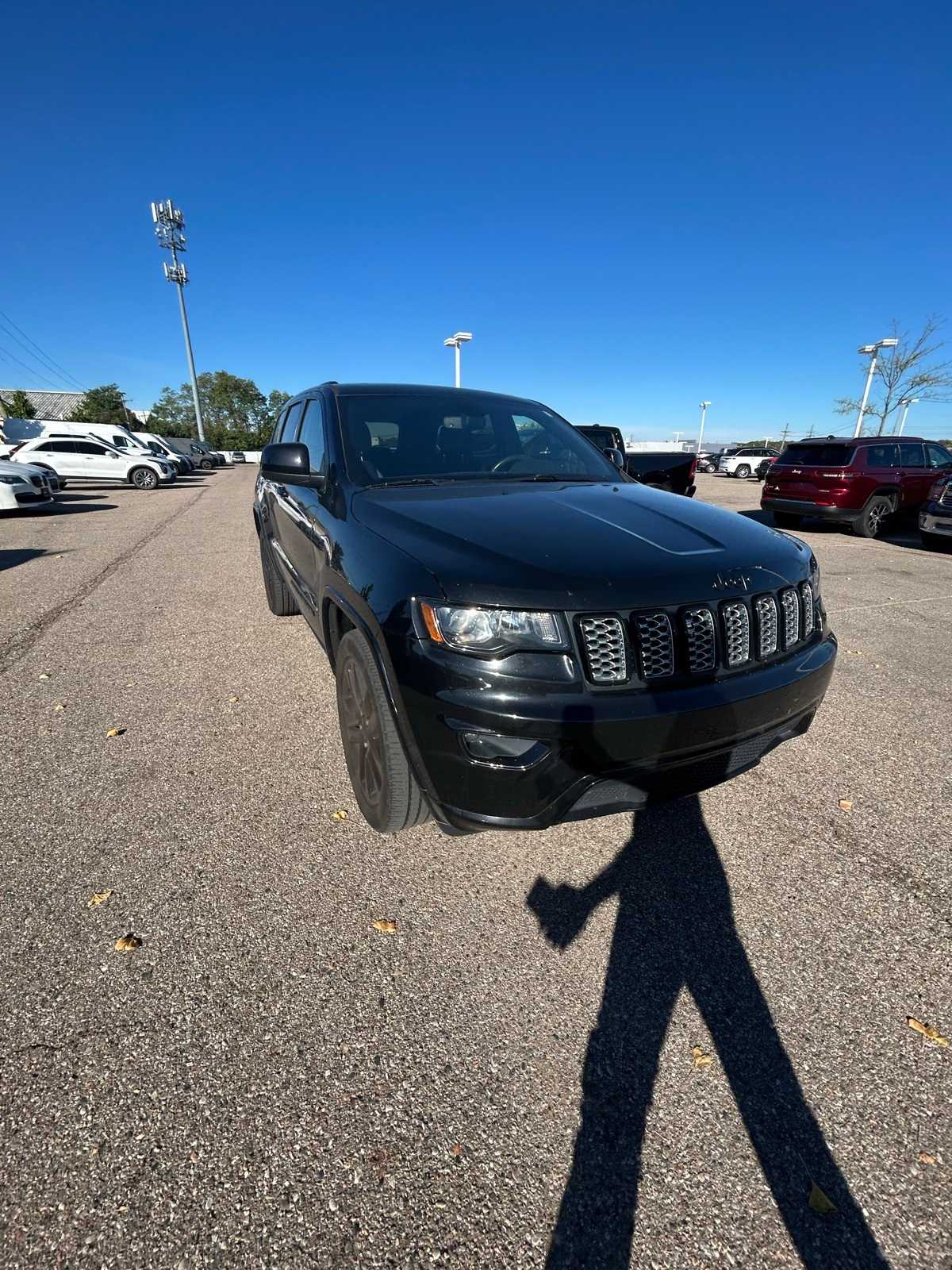 Thumbnail: 2019 Jeep Grand Cherokee - 7