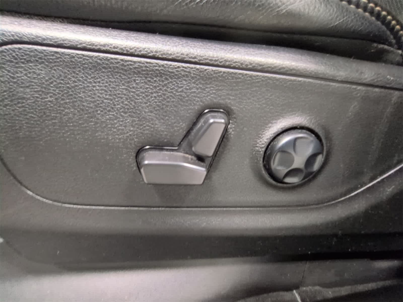 Thumbnail: 2021 RAM 1500 - 18