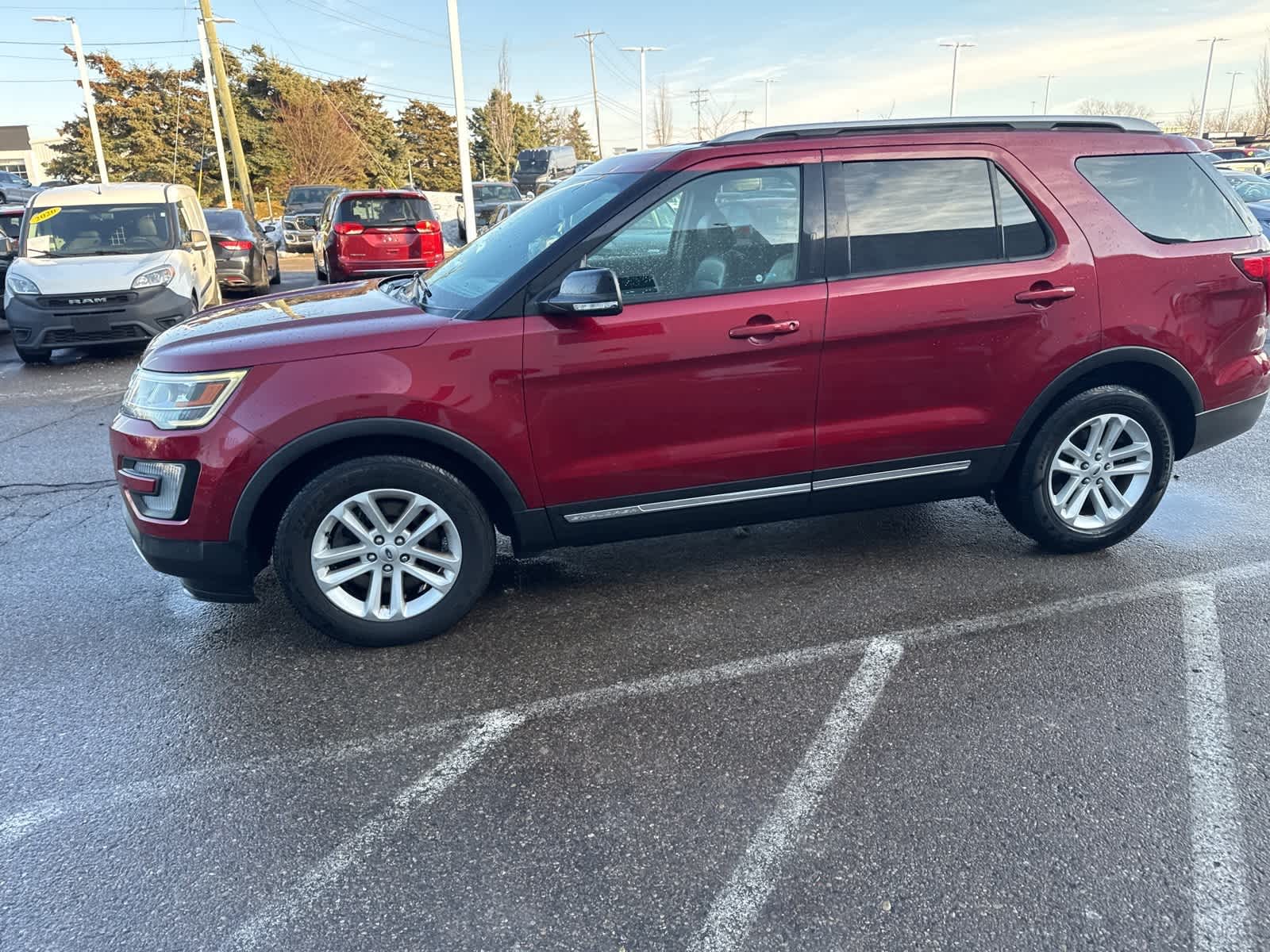 Thumbnail: 2017 Ford Explorer - 22