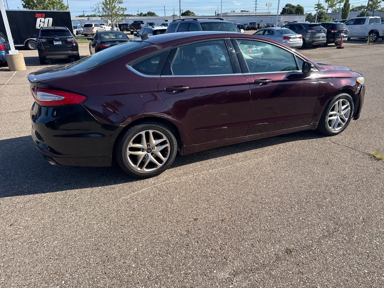 Thumbnail: 2013 Ford Fusion - 14