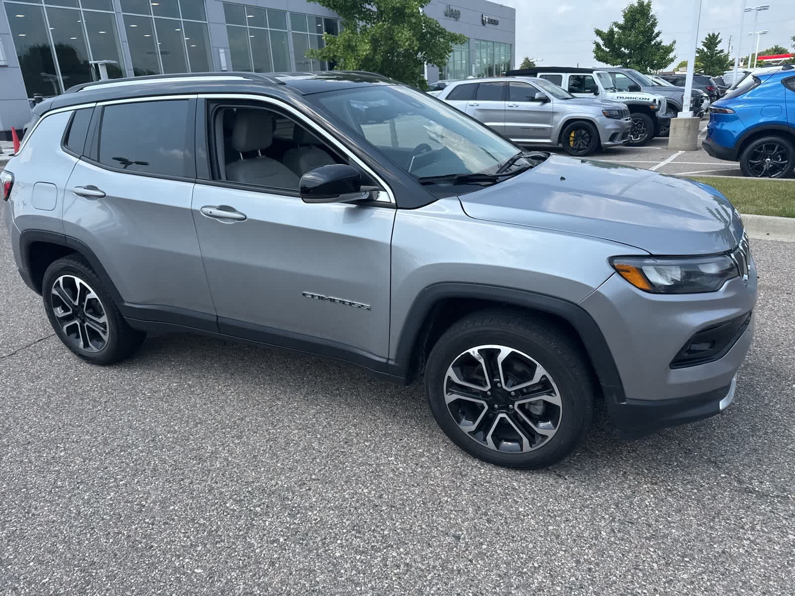 2022 Jeep Compass Limited 9