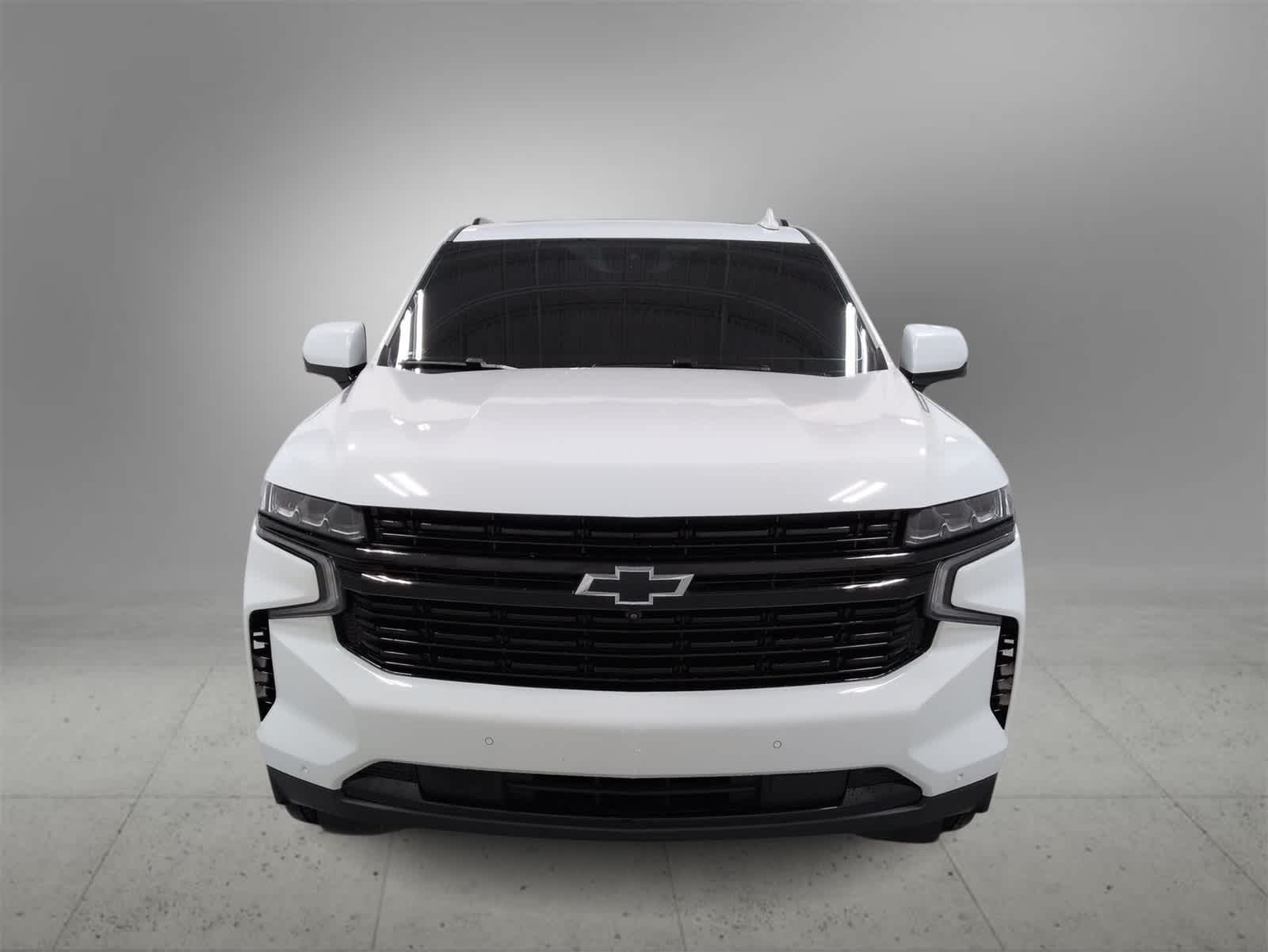 Thumbnail: 2023 Chevrolet Tahoe - 3