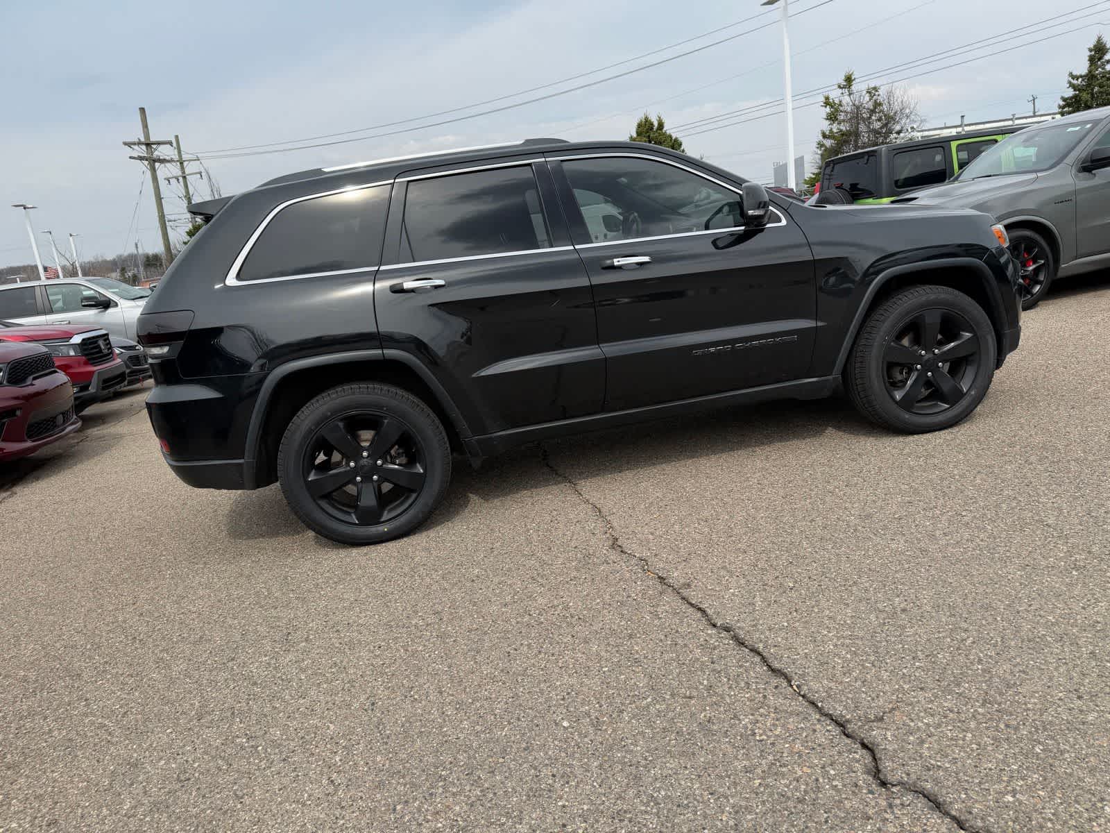 Thumbnail: 2014 Jeep Grand Cherokee - 16
