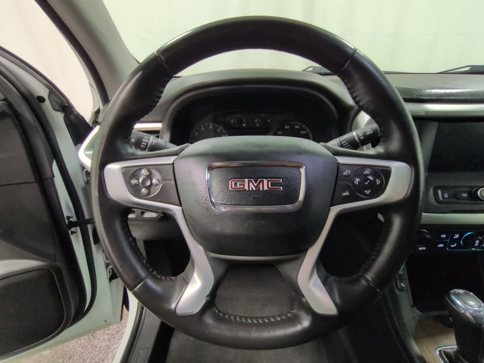 Thumbnail: 2019 GMC Acadia - 22
