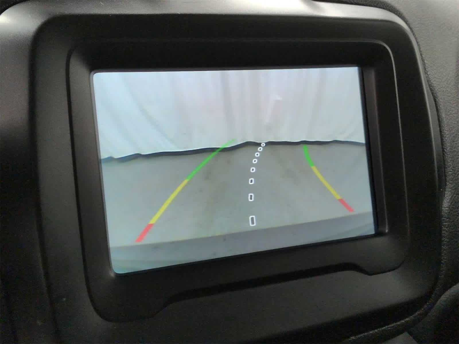 Thumbnail: 2019 Jeep Renegade - 30