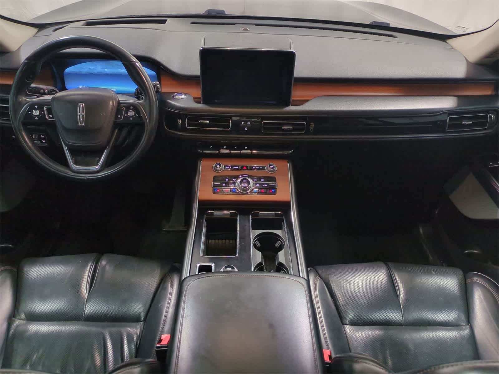 Thumbnail: 2020 Lincoln Aviator - 16