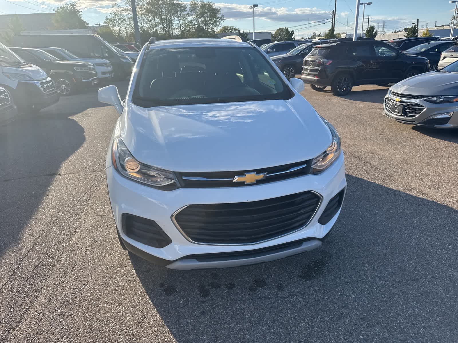 Thumbnail: 2019 Chevrolet Trax - 5