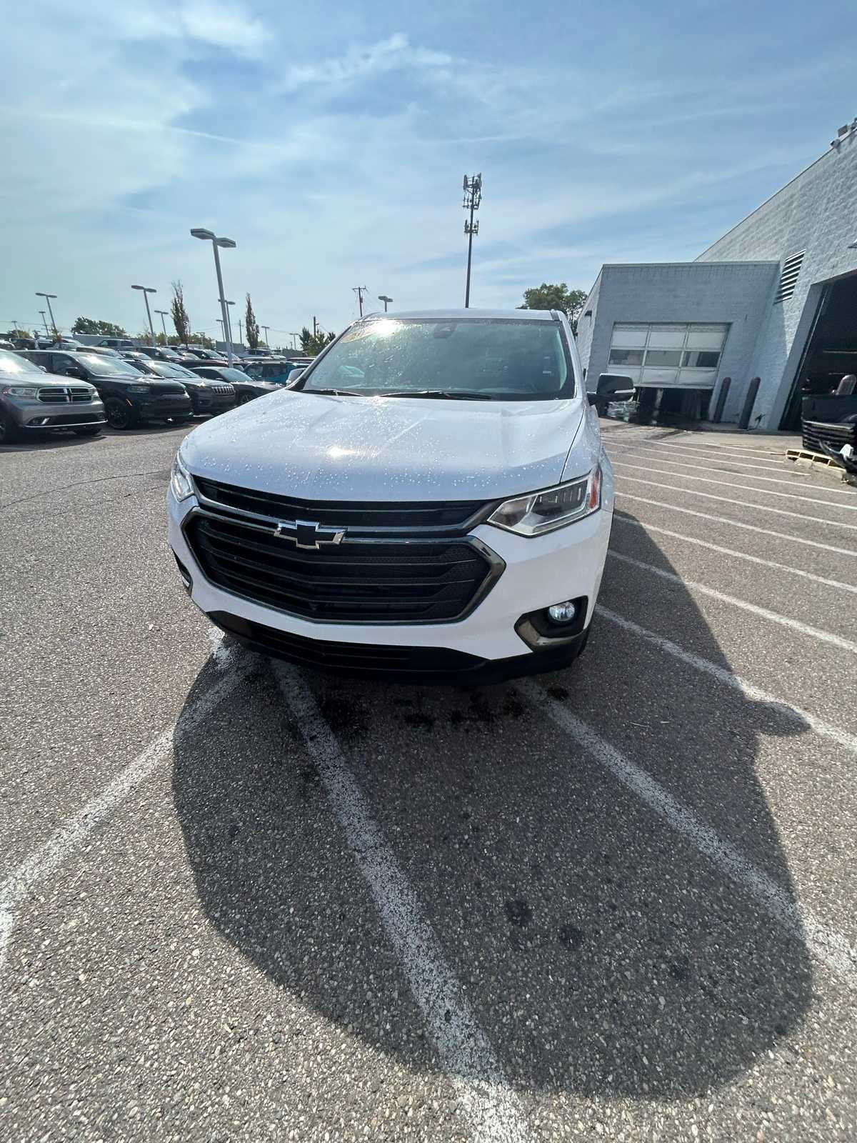 Thumbnail: 2020 Chevrolet Traverse - 6
