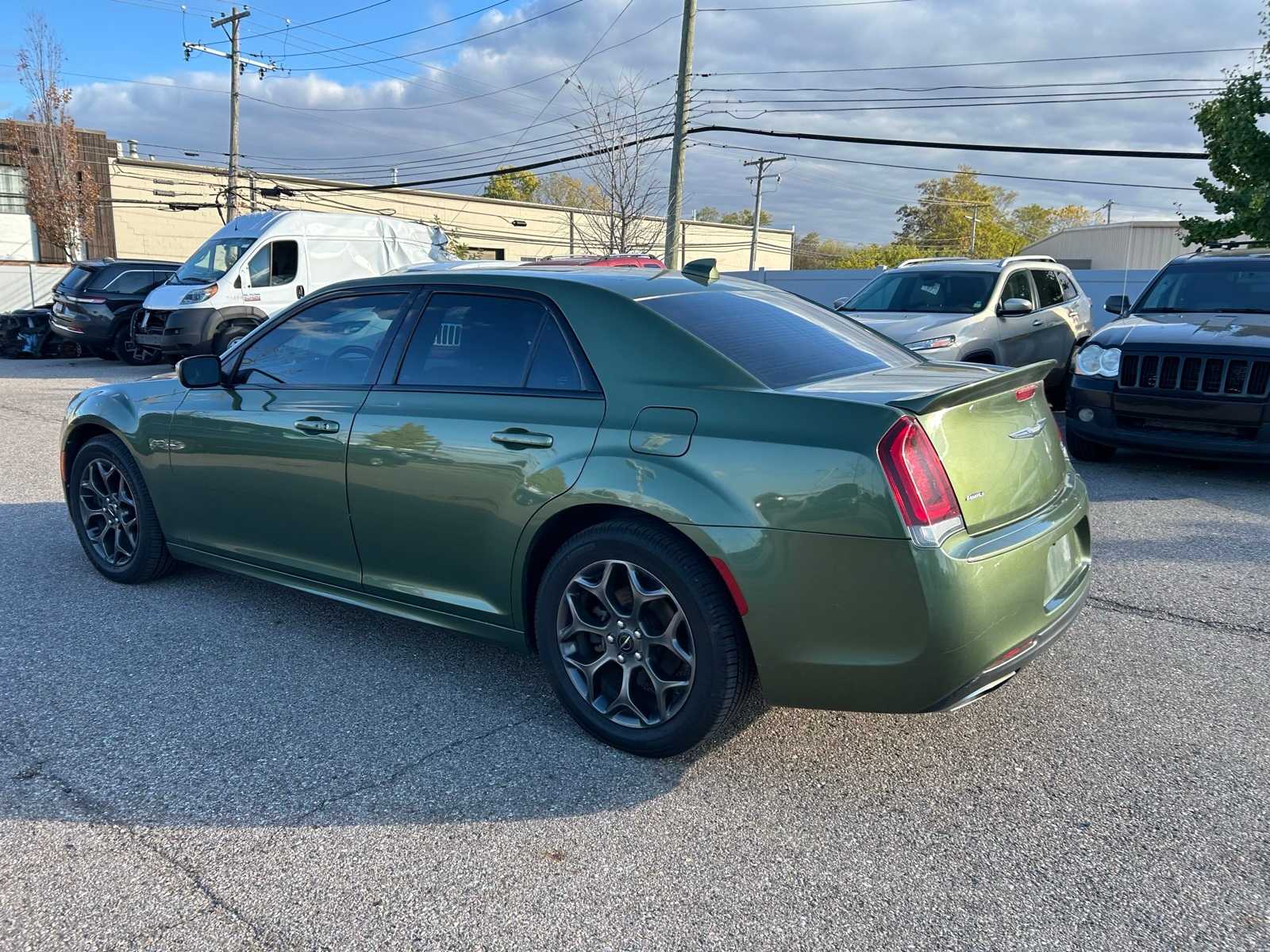 Thumbnail: 2018 Chrysler 300 - 25