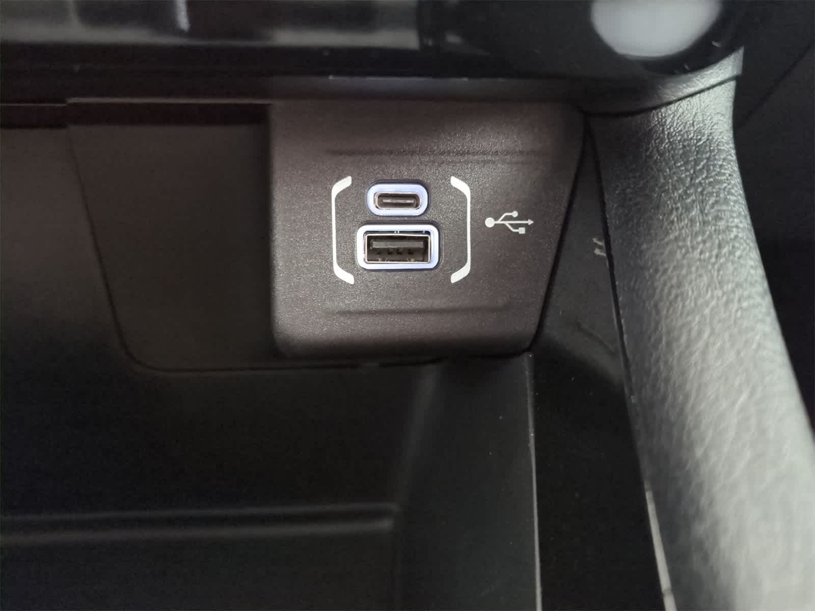 2022 Jeep Compass Limited 30