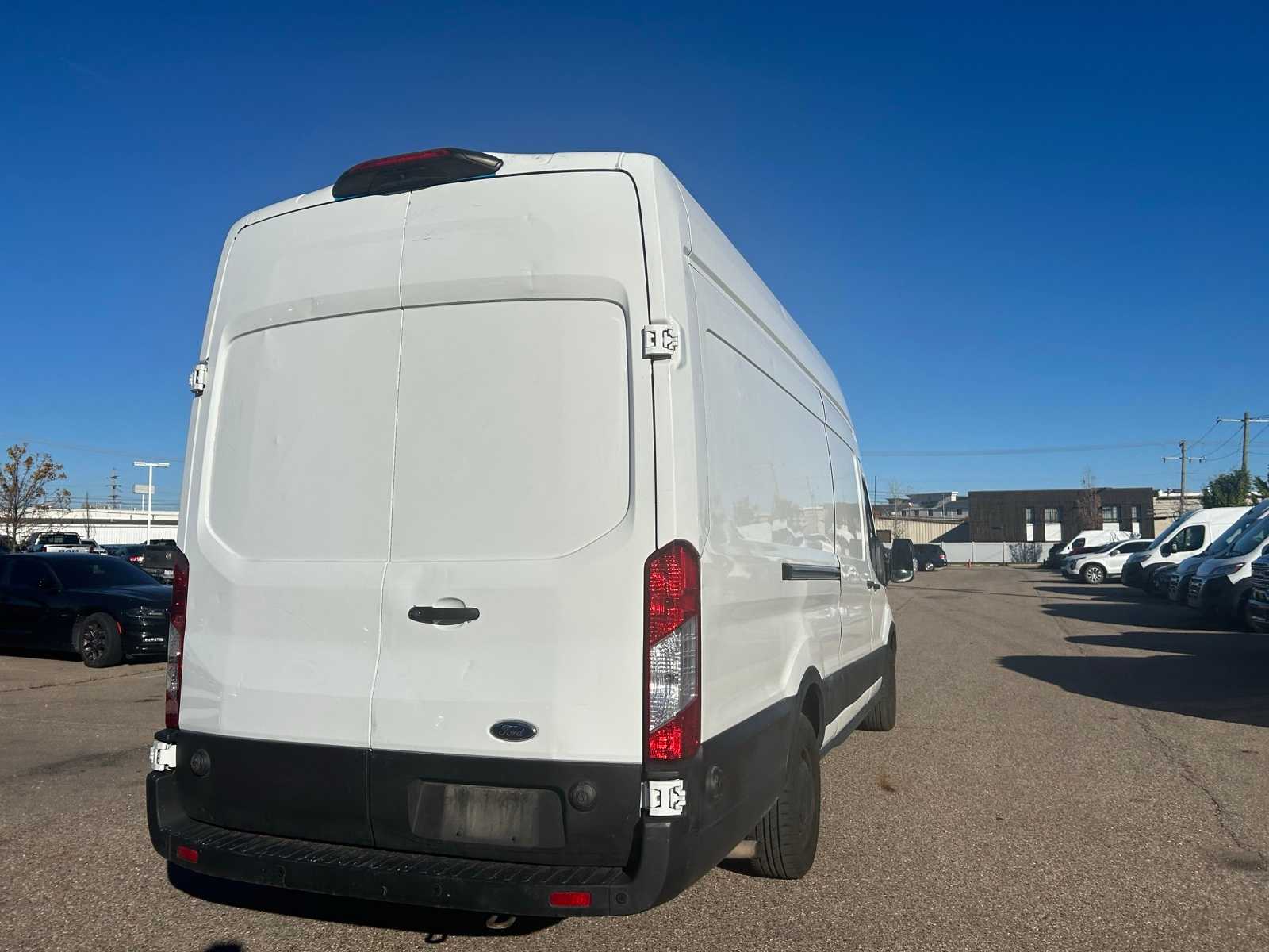 Thumbnail: 2020 Ford Transit Series - 21