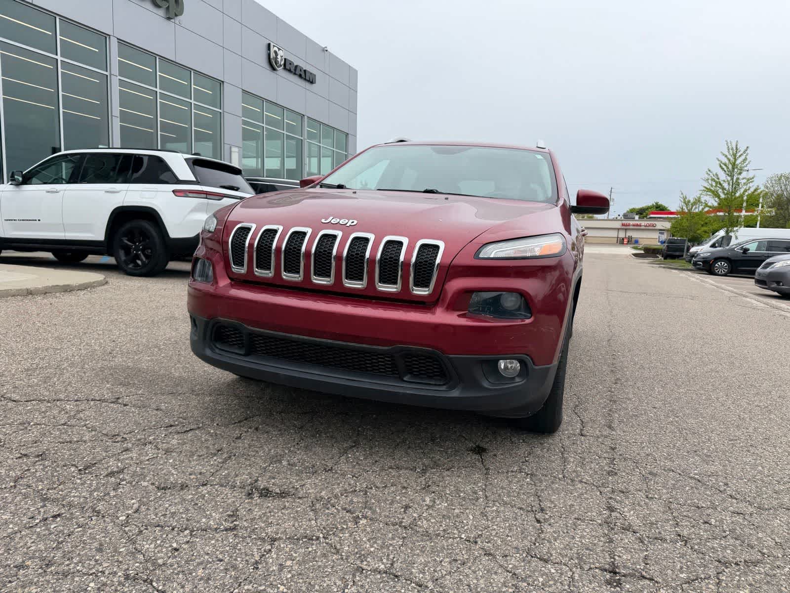 Thumbnail: 2015 Jeep Cherokee - 4