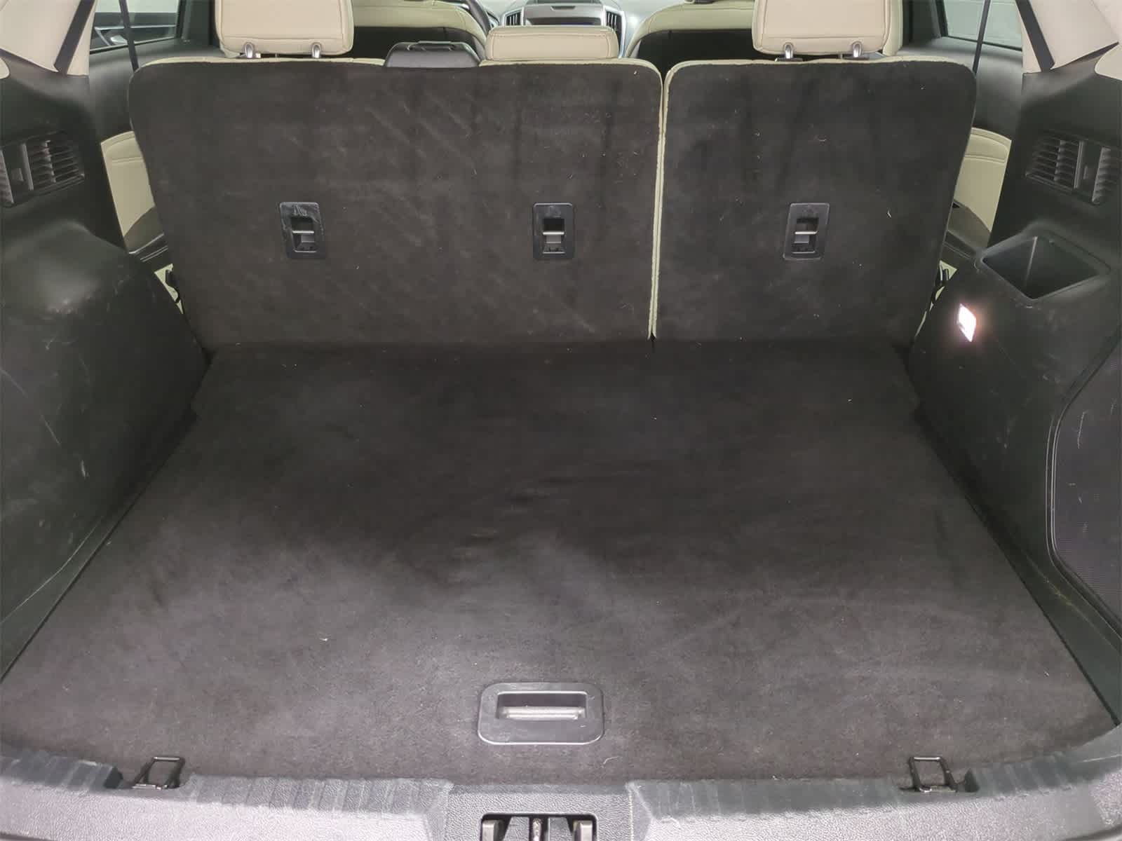 Thumbnail: 2020 Ford Edge - 37