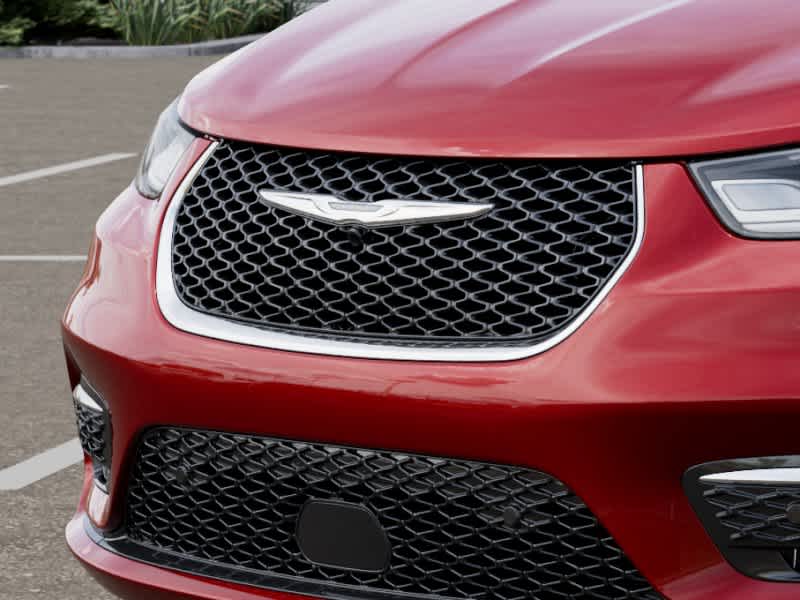 Thumbnail: 2026 Chrysler Pacifica - 11