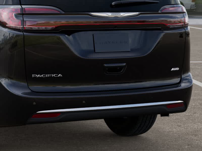 Thumbnail: 2026 Chrysler Pacifica - 13