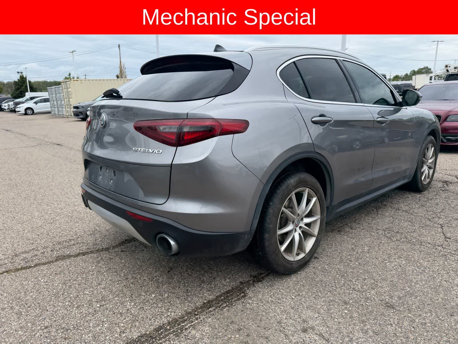 Thumbnail: 2018 Alfa Romeo Stelvio - 15