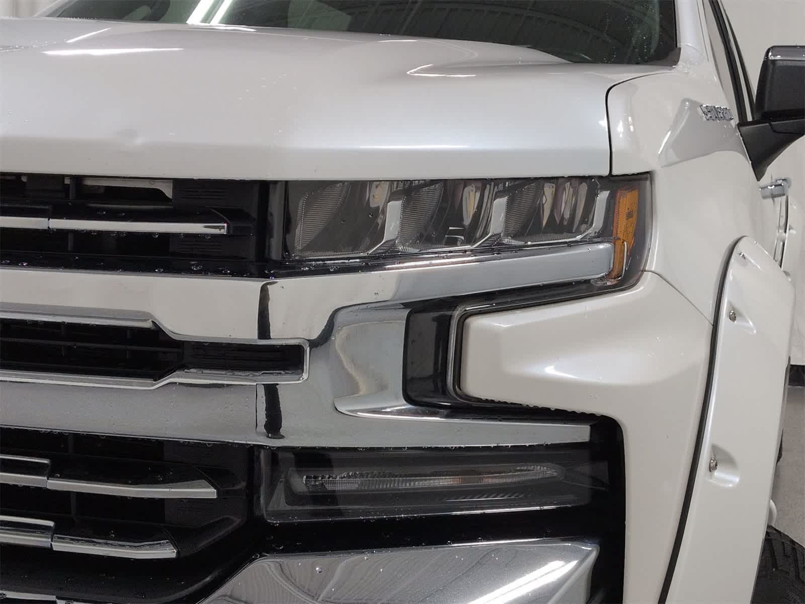 Thumbnail: 2019 Chevrolet Silverado 1500 - 11